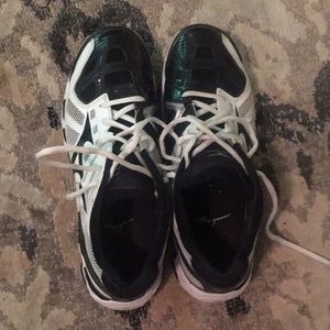 Mizuno Volleyball Shoes